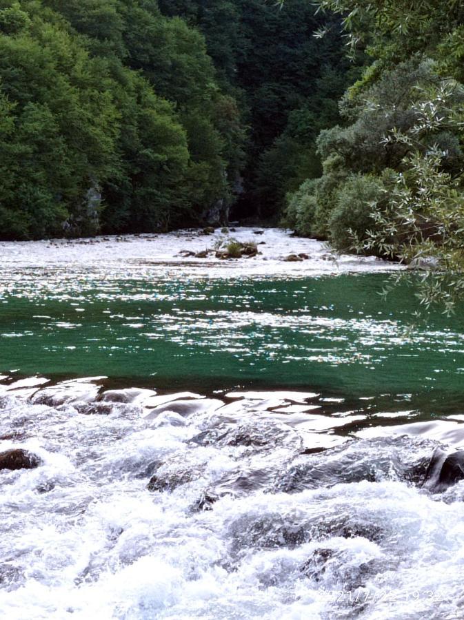 Sherwood Resort Bihac Luaran gambar